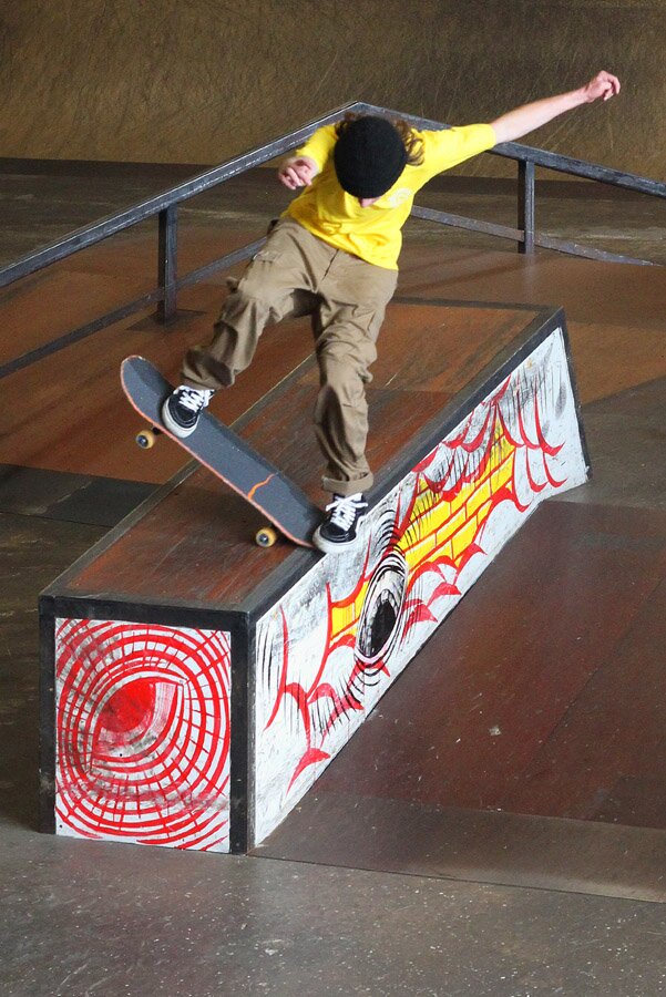 Spring Roll All Ages Contest presented by Etnies