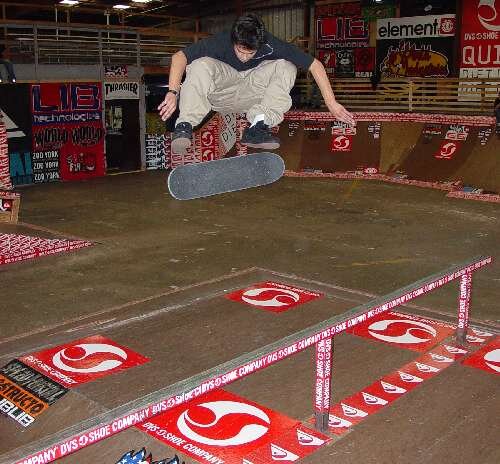 Paul Rodriguez - kickflip over the pyramid