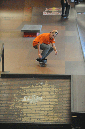 Devin Abreu - backside flip