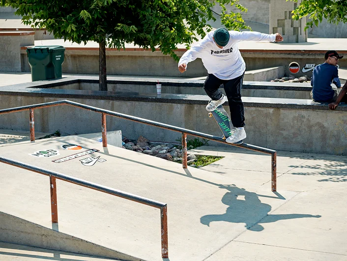 <!--dachi18bt-->

Wonder if Tyson Zane is related to Billy Zane, Billy Zane is a cool dude.
