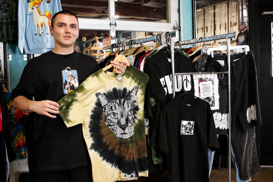 Custom Tees; Get Ur Dad One