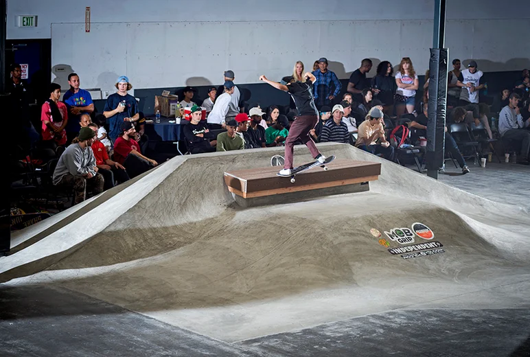 <!--dacm-quals-->

CJ Collins takes a break from goin extreme air baby to show he’s got pinch too.