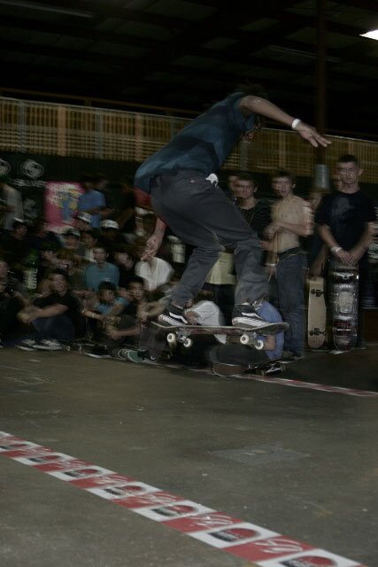 eS Game of SKATE at SPoT 2009 - Kevrick Evans 