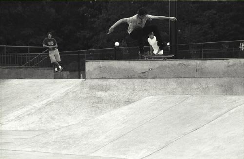 Ian Gow Frontside Flip