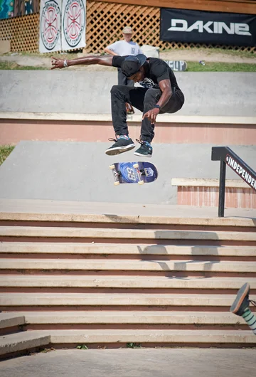 <!--wpa-sat-->

Akeem Haynes nailed the Front Shuv Late Flip for Best Trick, and then followed it up with a Nollie Heelflip just for the love.