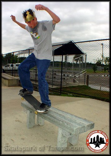 Tommy T4PREZ Presley - switch nosegrind
