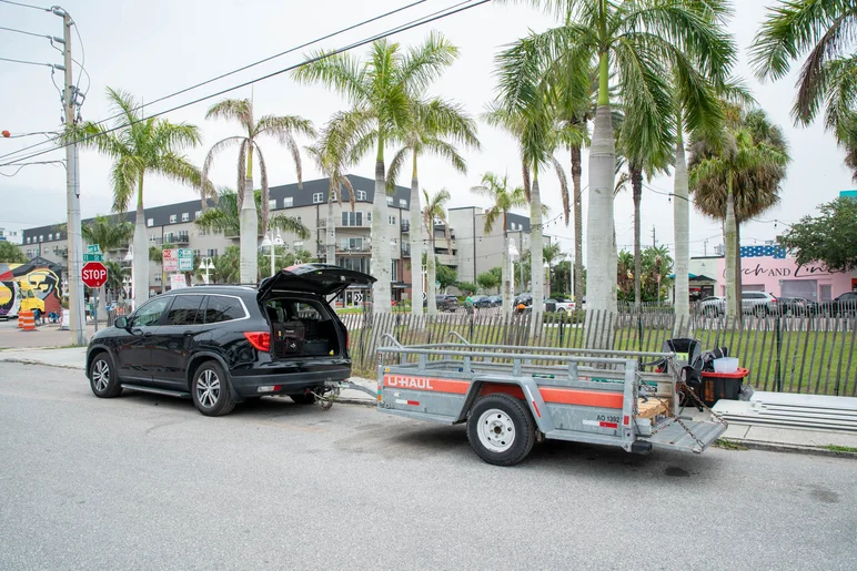 Would you believe we can fit half of a ramp on a Uhual trailer behind a Honda Pilot? This isn't an ad 

<!--skatingacrossborders2022-->