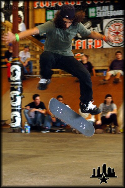 Krux Kickflip Challenge 2006