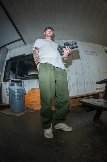 New Tinder pic for filmer Jason Malley before getting to work.
<!--ombj2022-->