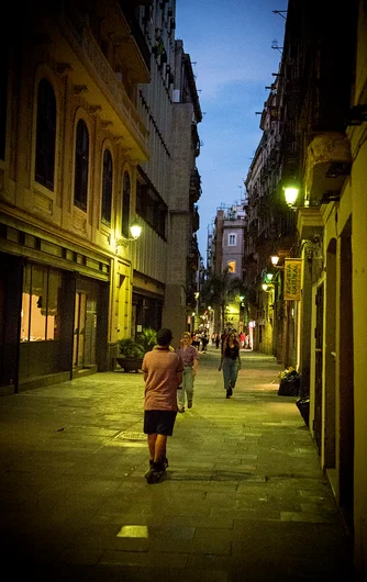 <!--barcygsd-->

…and into the Barcelonian night to see what kinda mischief we can get into.  Stay tuned in for tomorrow's total coverage of Damn Am Practice Day 1.