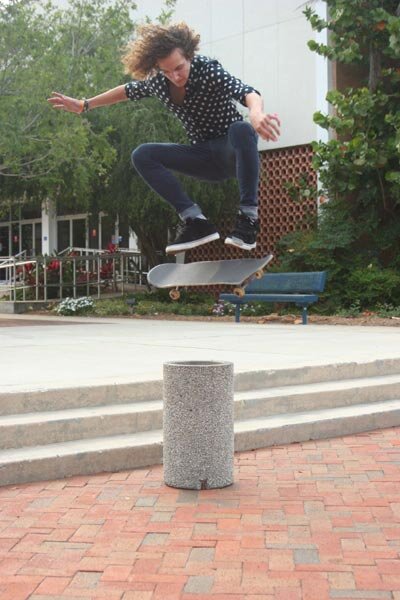 Jamie Campbell - kickflip