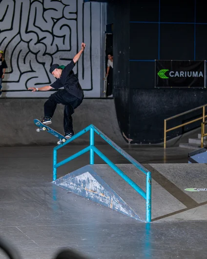 Steven had these noseblunts on lock.


<!--damnamla2023-->