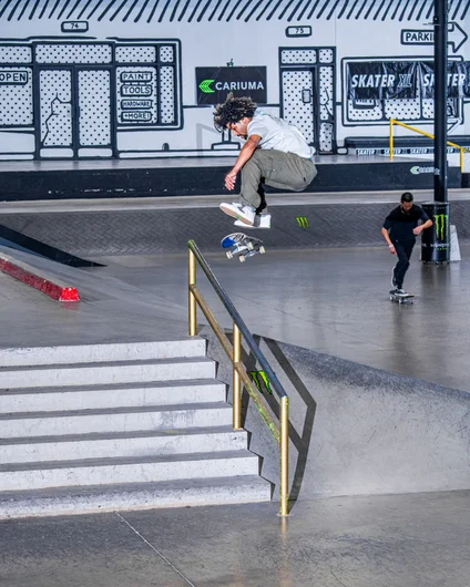 Deon Harris with a classic kickflip out of the hip and over the 7 rail

<!--damnamla2023qualifiers-->