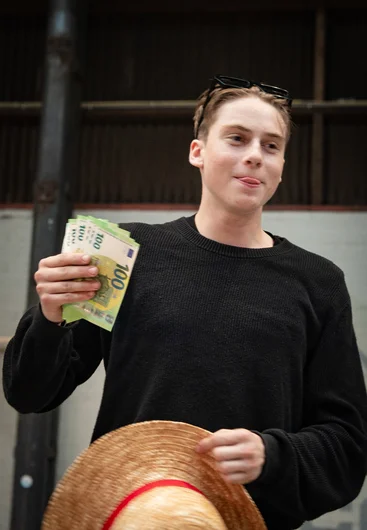 Jubel Elias!!

<!--damnambreda22finalsphotos-->