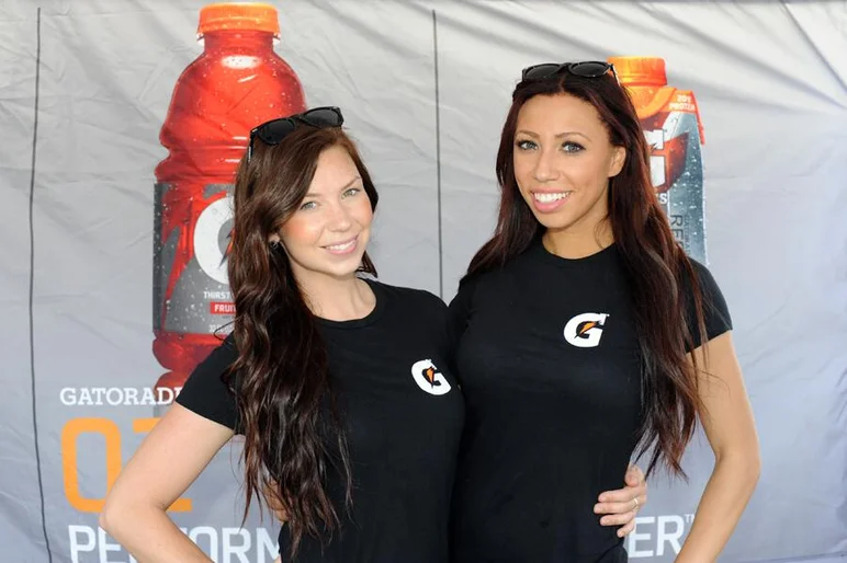 <!-- amdec13fri -->

Gatorade hired the right ladies for the job - keeping everyone hydrated, that is.