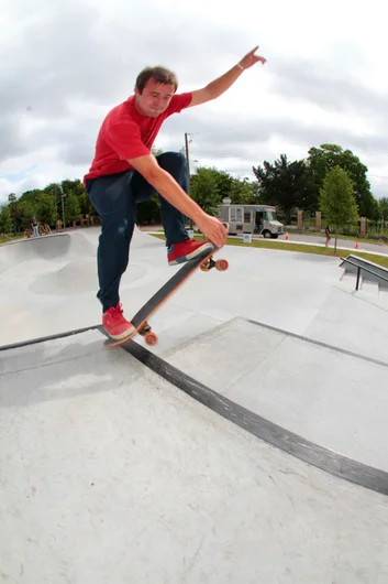 <!--brobowl2-->

Michael Wiegner is at all of our events and that doesn’t just stop at the SPoT. Crailslide transfer for the win.