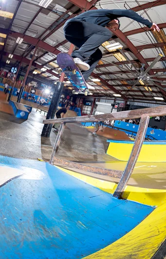 <!--pro17-satcomp-->

Matt Berger’s KF fs Noseslide to Fakie was no joke Y’all!