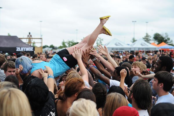 It was a nice tweenage product toss