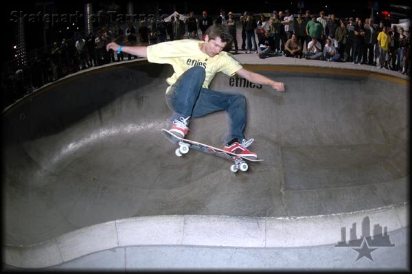 etnies Goofy vs Regular 2006 Bowl Jams