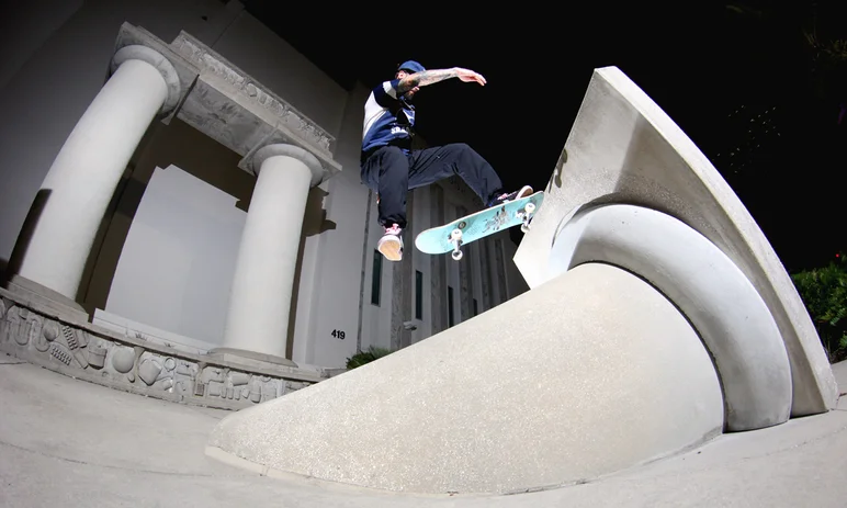 <!--bustedmicvideo-->

Jason Durbin : No-Comply 180 
