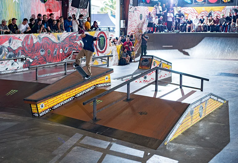 <!--pro18-finals-->

Last years prevailer, Louie Lopez Gaps to fs Noseblunt Slide.
