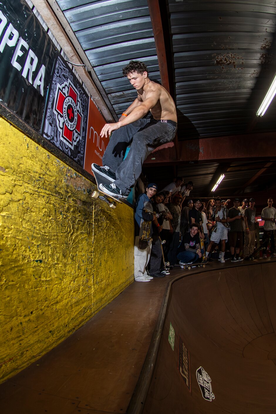 Camden Mashore Smith Stall Off the Wall