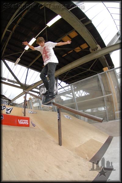 Max Genin - back smith