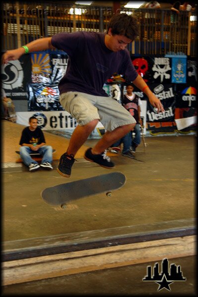 Krux Kickflip Challenge 2006