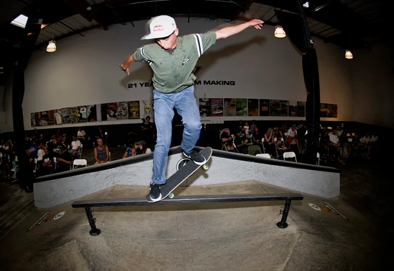 <!--cm153-->

Alex Midler steps out his realm with a Front Crook over the pyramid.