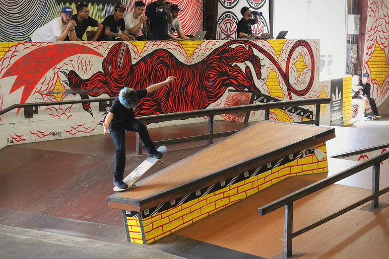<!--vdaymass18-->
Matty Jessee : FS Nosegrind