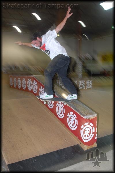 Mike Espinosa - backside tailslide on the hubba