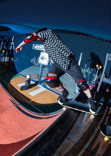 Front rock from the fully kitted Hosoi

<!--floggingmollycruise23-->