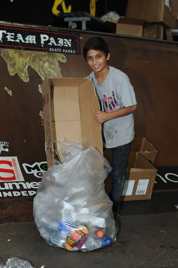 Ali Tawoosi, thanks for helping clean up after the Contest.<!-- Tampa Am 2012 Photos -->