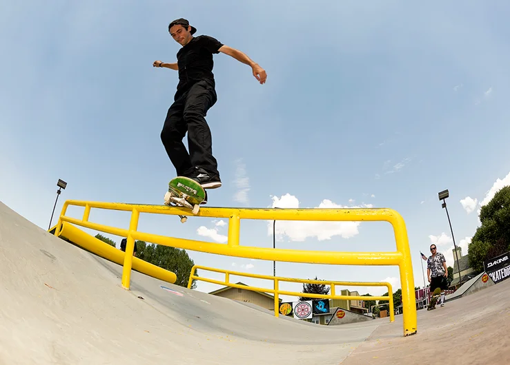 <!--daww17prac-->

Sit-n-Pinch, Mike Piwowar puts a Switch Back Smith in its place.