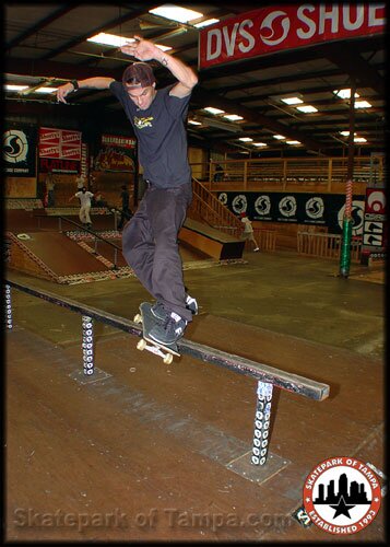 Dark Jay - frontside feeble