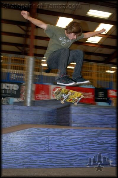 Brandon Bristol Nollie Half Cab Heelflip