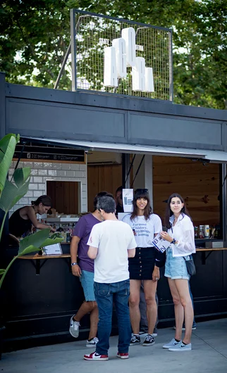 <!--dabarcy-quals-->

Big shout-out to the Agora Food Hut for keeping our bellies stuffed through out the day.
