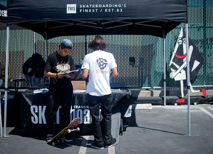 <!--costa15-2-->

Contrary to popular belief, kids still look at skate magazines.