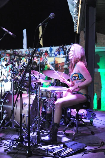 It's like 80 below zero right now and the drummer has a bikini on.<!-- Maloof Money Cup South Africa 2012 -->