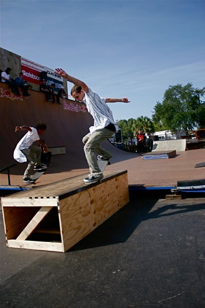 Who dat? Frontside nosegrind