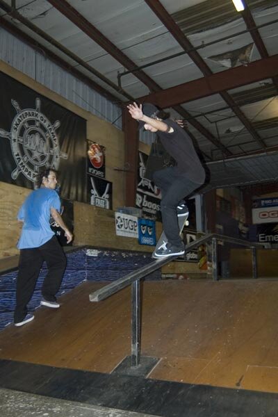 Abdias Rivera - backside nosegrind