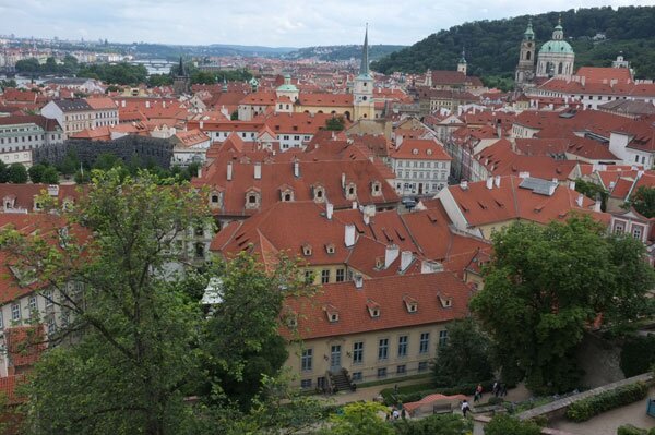 Lurk Through Prague 2011: lunch