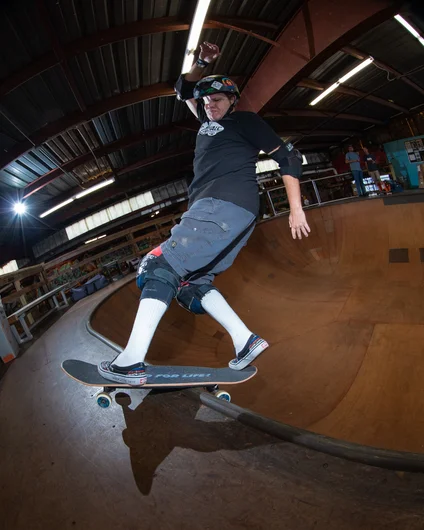 It's not an Old Man Bowl Jam without a front rock photo of Mike Rogers

<!--ombj2022-->