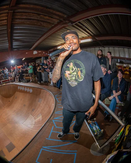 Alex Johnson keeping all the other MC's in line.

<!--ombj2022-->