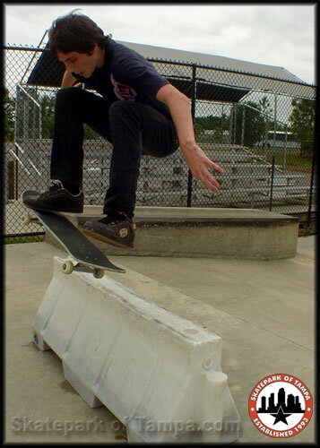 Ian Gow - frontside flip