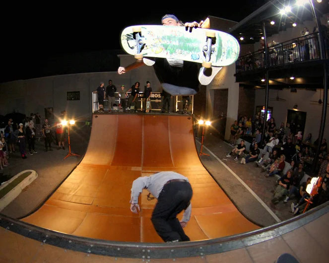 <!--coppertailphotos-->

Willie and Alex Doubles routine.