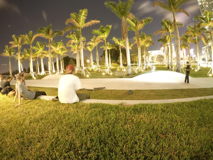 <!--toamia-->

Miami is amazing and is always producing amazing spots. Check out the wave ledges in the background.