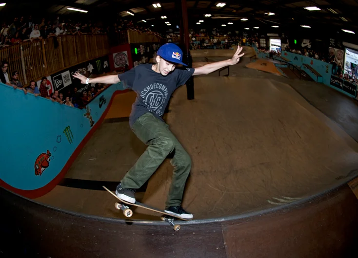 <!--am15sunday-->

Previous Tampa Am winner Jagger Eaton gets from point A to point B with a Nosegrind.