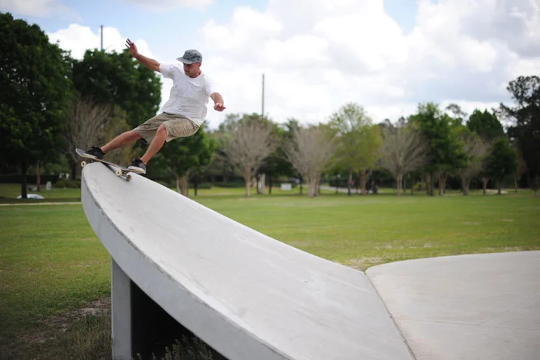 We stopped at Possom Park in Gainesville where the locals were powersliding on the taco.<!-- Damn Am Atlanta 2013: The Road and The Bowl Jam -->