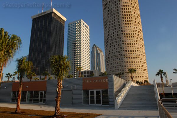 Curtis Hixon Park in Tampa - stair set